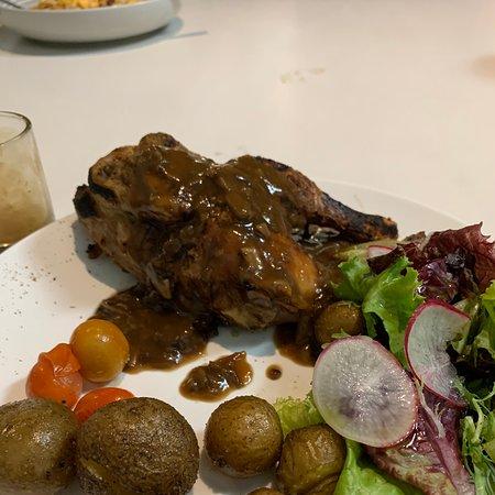 Arunika Coffee Bar & Resto